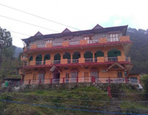 Hotels in Barkot